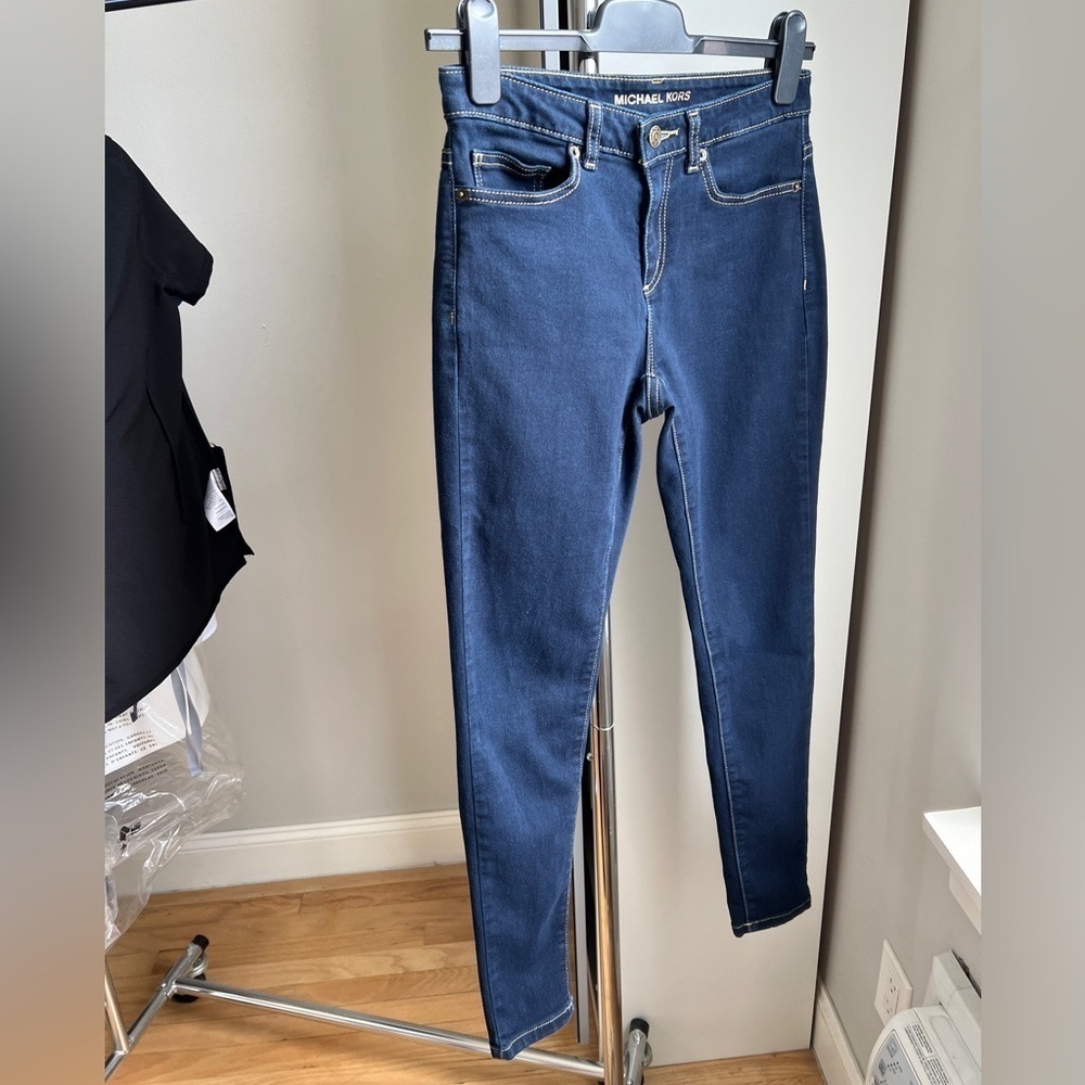 Michael Kors Izzy Skinny Stretchy Jeans in Size 4